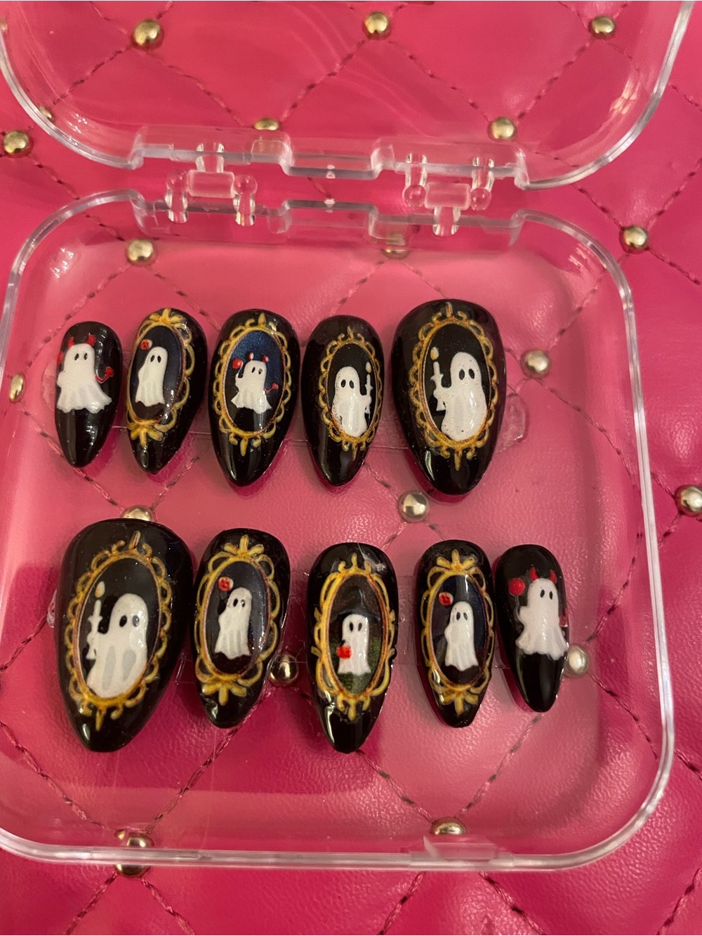 Black Ghost Accent Press-On Nail Set with Gold Frame Details